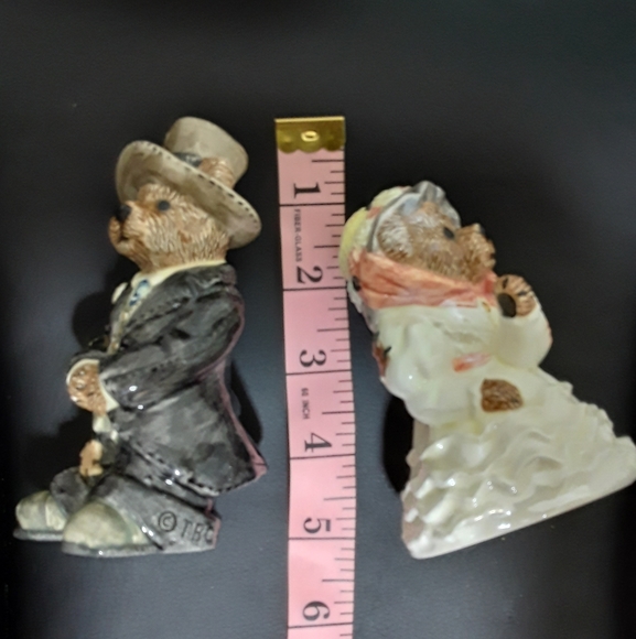 Bearware Pottery Wedding Salt & Pepper Shakers - Picture 4 of 4